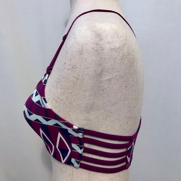 Roxy NWT Aztec Pull On Sports Bra Women M - Picture 4 of 10